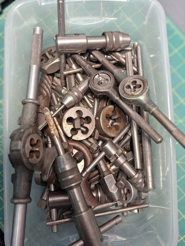 Machine shop threading - threading, tools